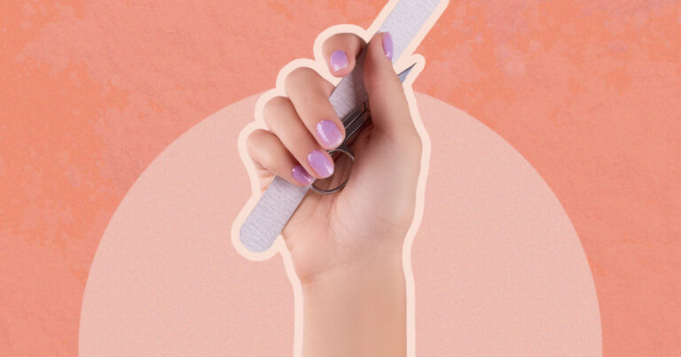 Comment tremper les ongles à la maison