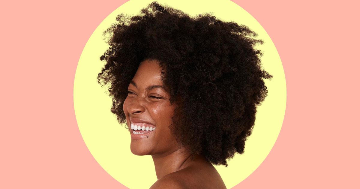 Les meilleurs shampooings secs pour les femmes noires