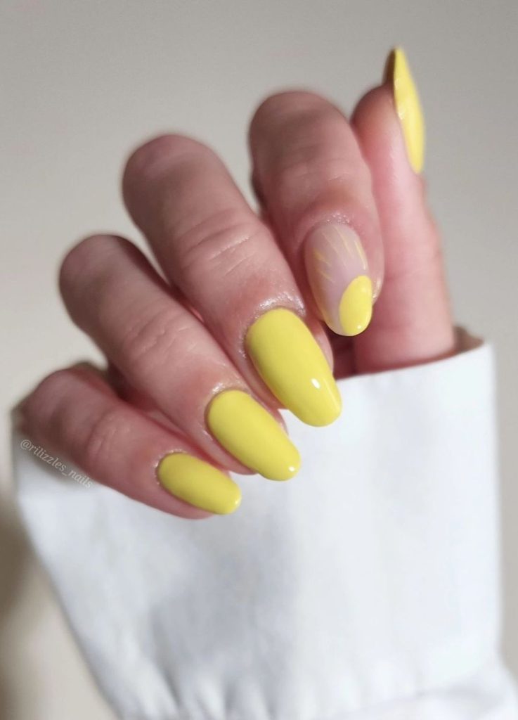 tendance ongles jaune beurre