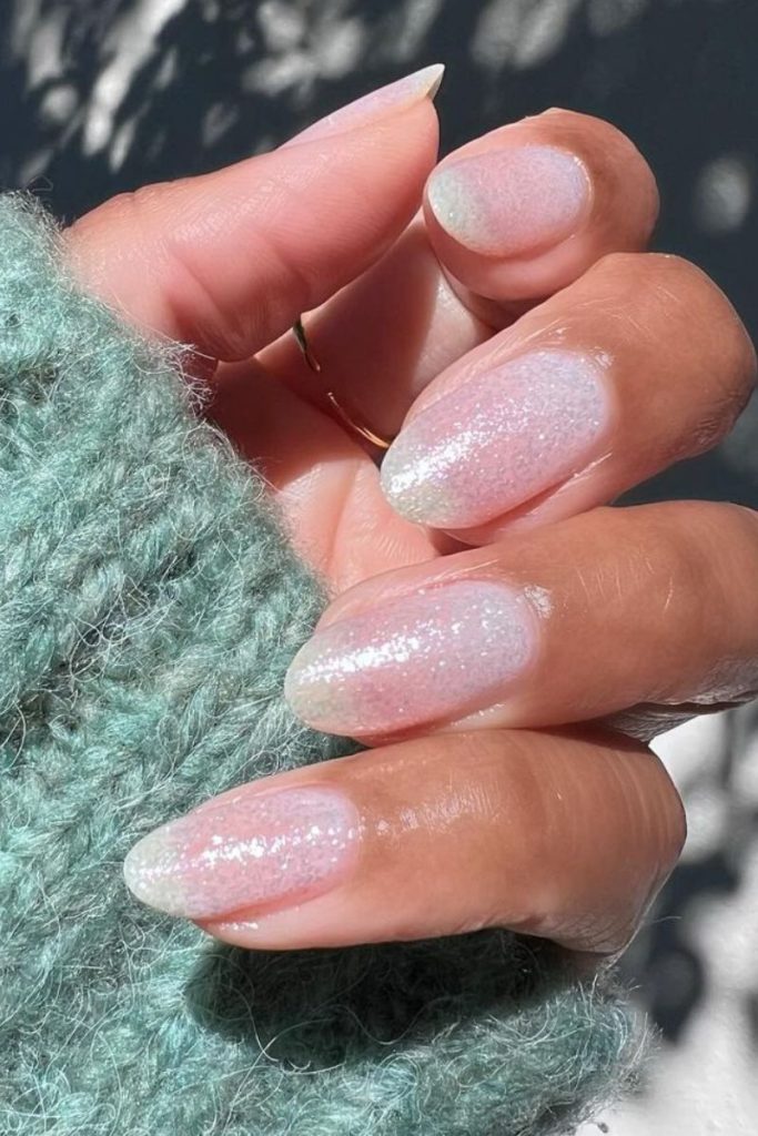 Idées d’ongles de vacances – Glaçage pailleté