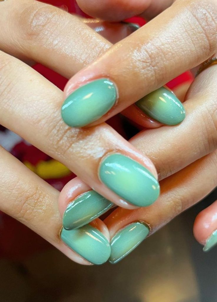 Ongles Aura