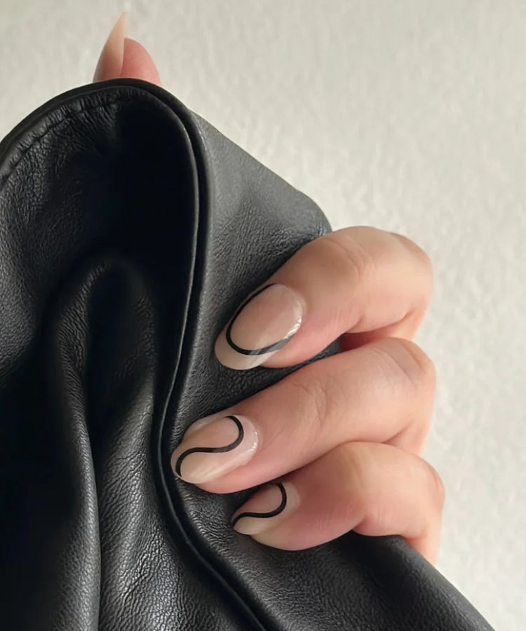 ongles de presse d'été